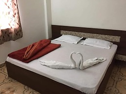 Transit Dorms - Hostel