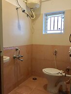 Transit Dorms - Hostel