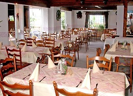 Hotel Restaurant Zum Dorfkrug