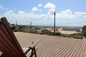 Mira Guincho house with sea view and garden