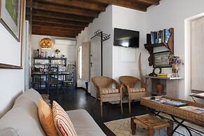 Mira Guincho house with sea view and garden