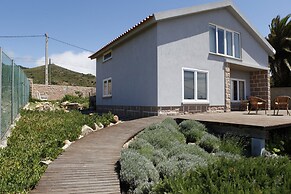 Mira Guincho house with sea view and garden