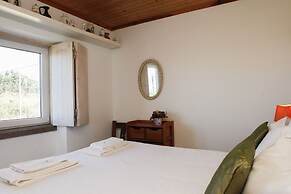 Mira Guincho house with sea view and garden