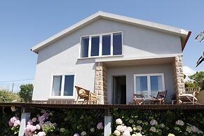Mira Guincho house with sea view and garden