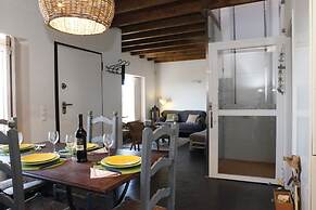 Mira Guincho house with sea view and garden