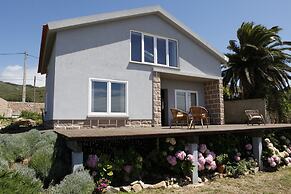 Mira Guincho house with sea view and garden