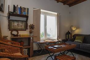 Mira Guincho house with sea view and garden