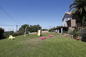 Mira Guincho house with sea view and garden