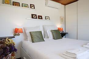 Mira Guincho house with sea view and garden