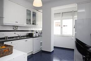 Confortable & Central Apartment