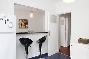 Confortable & Central Apartment