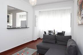 Confortable & Central Apartment