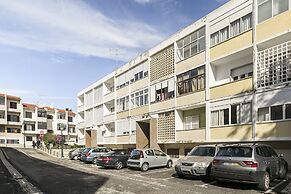 Confortable & Central Apartment