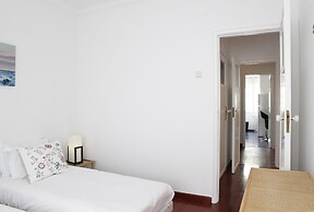 Confortable & Central Apartment