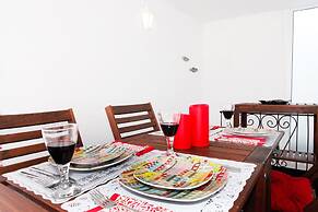 Best Terrace River view Alfama Apartment