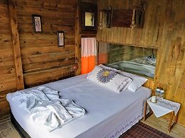 Godence Hotel Restoran