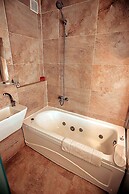 Godence Hotel Restoran