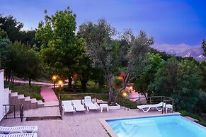 Godence Hotel Restoran