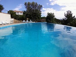 Godence Hotel Restoran