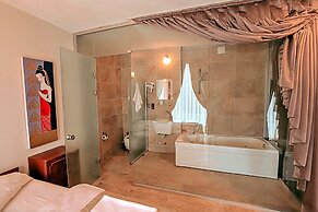 Godence Hotel Restoran