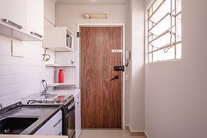 Pôr do sol 17º andar com vista da cidade