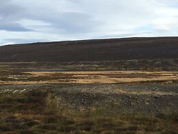 Vestmannsvatn Guesthouse