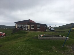 Vestmannsvatn Guesthouse
