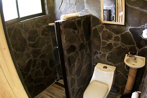 Epic Adventure Lodge