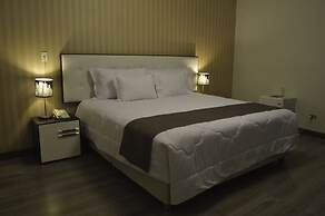 Limaq Hotel