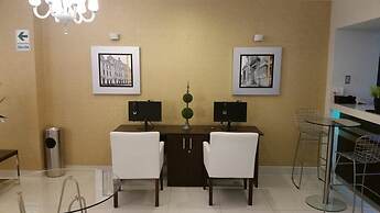 Limaq Hotel