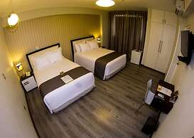 Limaq Hotel