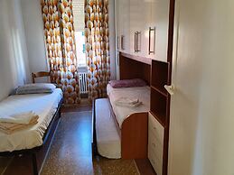 Sestri Mare & Beach Services Residence