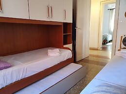 Sestri Mare & Beach Services Residence