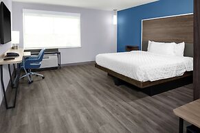 Tru by Hilton Gilbert