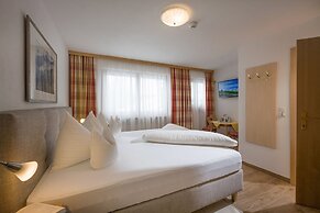 Hotel Theresia Garni