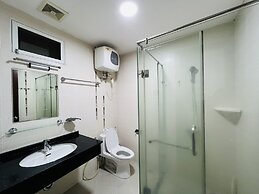 Westlake Tay Ho Hotel