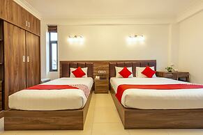 Westlake Tay Ho Hotel