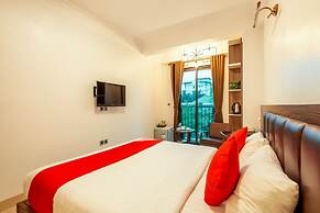 Westlake Tay Ho Hotel