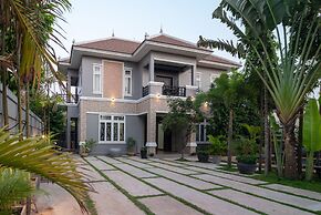 Home Boutique