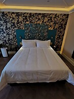 Jinjiang Metropolo Shanghai Xintiandi Hotel