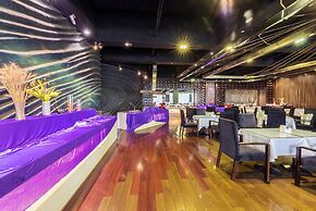 Metropolo Nantong Overseas Chinese Hotel