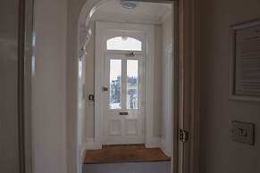 Toothbrush Apts - Ipswich Fonnereau Road