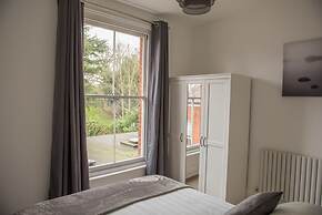 Toothbrush Apts - Ipswich Fonnereau Road