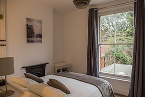 Toothbrush Apts - Ipswich Fonnereau Road