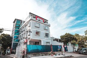 OYO 208 G House