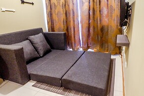 Big 2 BR (76 sqm) Apartment Grand Palace/Pallazo Kemayoran