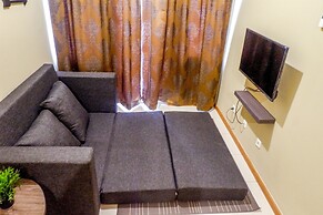 Big 2 BR (76 sqm) Apartment Grand Palace/Pallazo Kemayoran