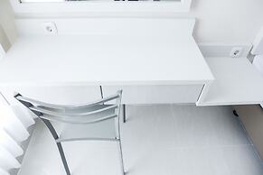 Central Jakarta Minimalist Studio Apartment at Elpis Residence