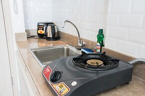 Central Jakarta Minimalist Studio Apartment at Elpis Residence