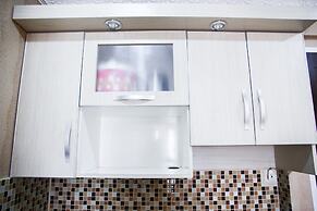 Pool View 2BR Mutiara Bekasi Apartment